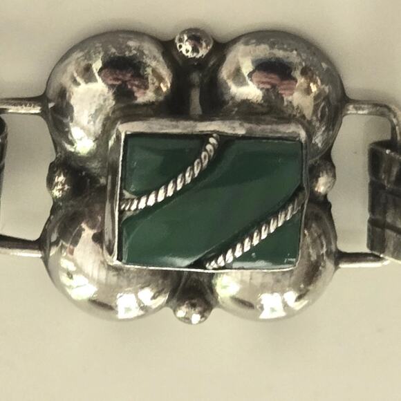 Vintage Pre-1950's Mexico Sterling & Carved Green Stone Link Bracelet - Picture 2 of 9